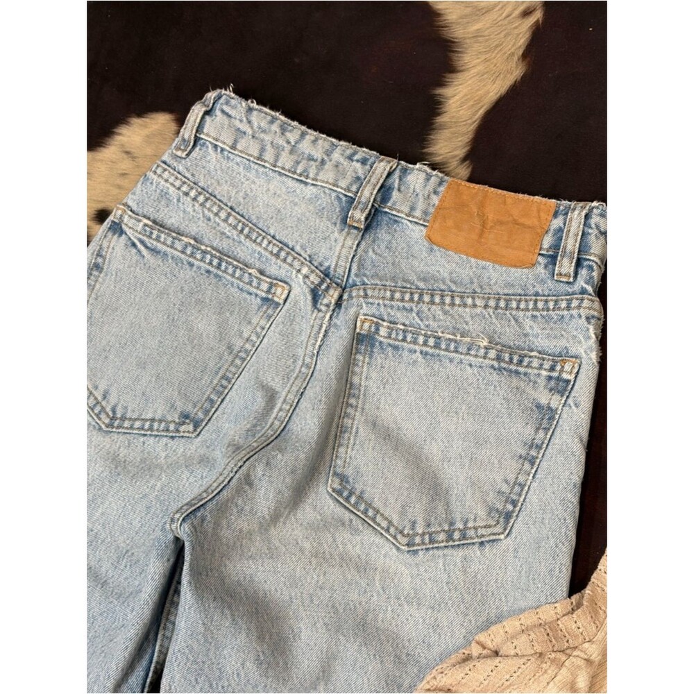 Zara Light Blue Super flattering rigid wide leg Jeans - Picture 5 of 5